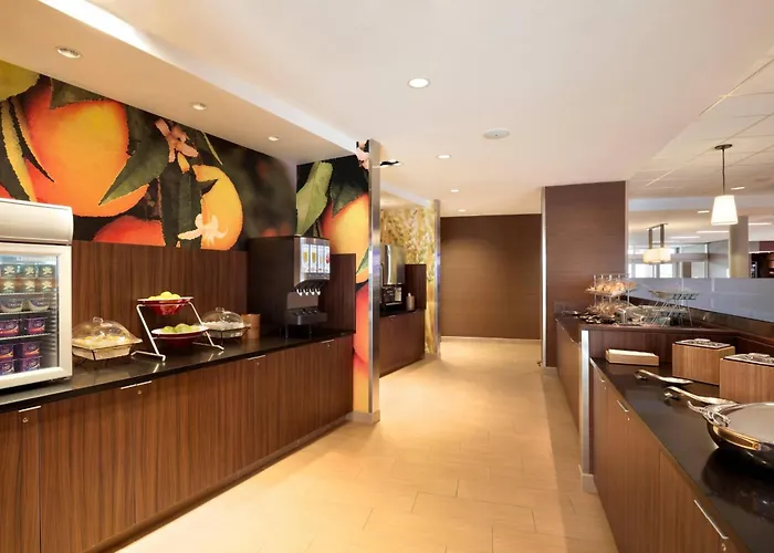 Fairfield Inn & Suites By Marriott Lancaster East At The Outlets