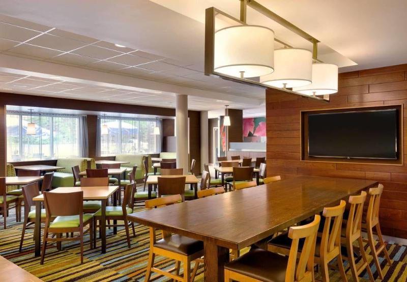 Fairfield & By Marriott Lancaster East At The Outlets Smoketown (Lancaster County)