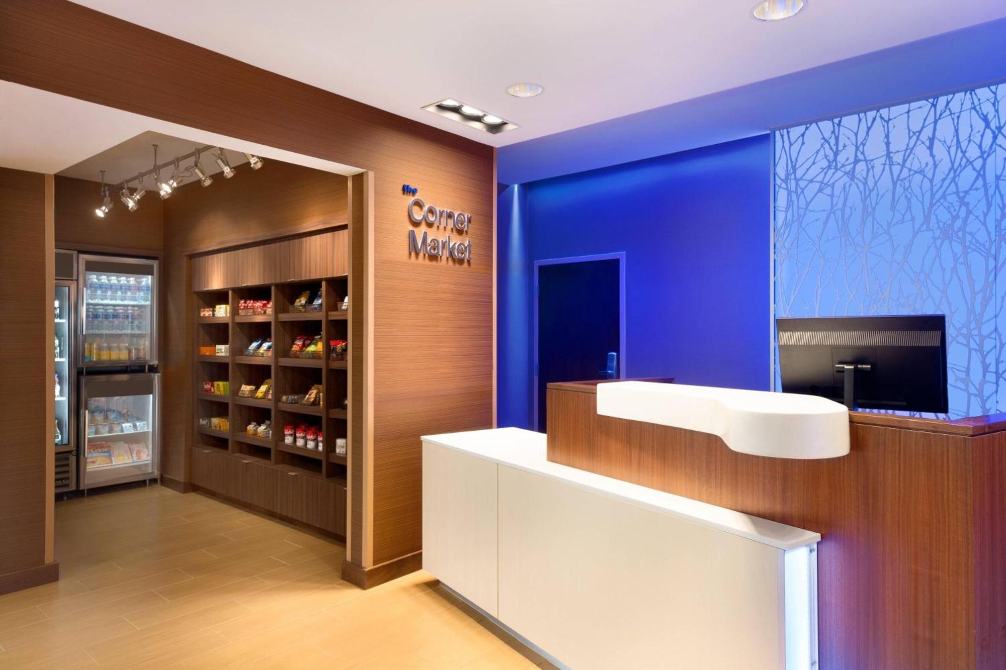 Hotel Fairfield & By Marriott Lancaster East At The Outlets Smoketown (Lancaster County)