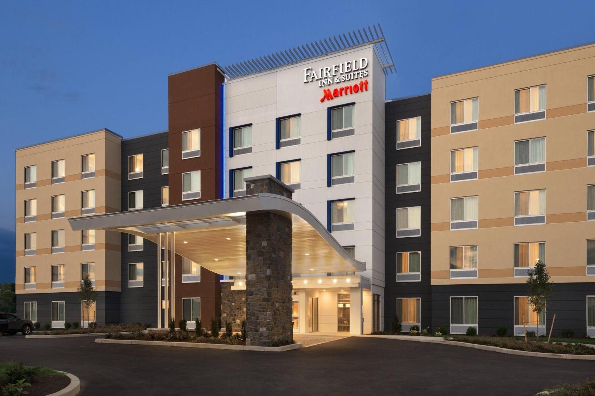 Fairfield & By Marriott Lancaster East At The Outlets